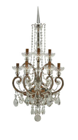 A SET OF FOUR GILT-METAL AND CUT-GLASS WALLLIGHTS - photo 8