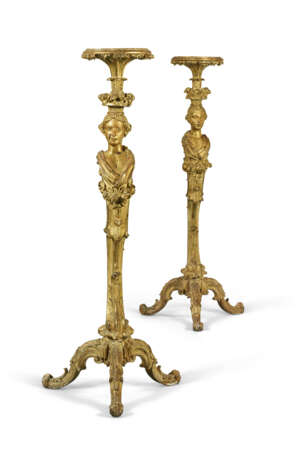A PAIR OF GEORGE II GILTWOOD TORCHERES - photo 2