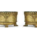 A PAIR OF GEORGE II GILTWOOD TORCHERES - Foto 9