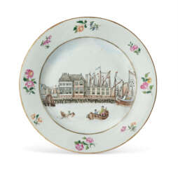 A CHINESE EXPORT PORCELAIN ‘DUTCH MARKET’ TOPOGRAPHICAL PLATE