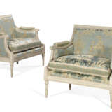 A PAIR OF LOUIS XVI WHITE-PAINTED MARQUISES - photo 1