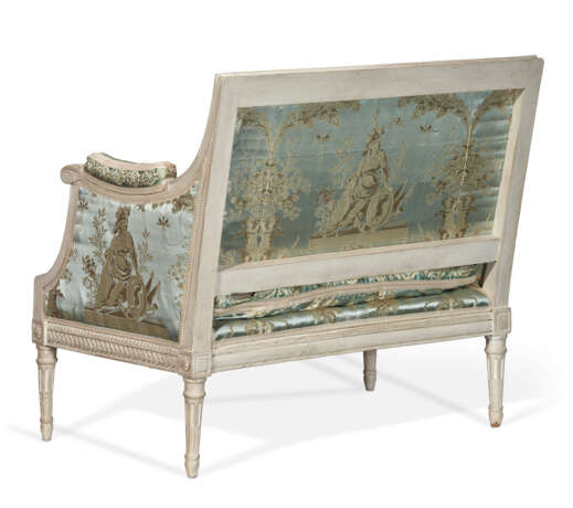 A PAIR OF LOUIS XVI WHITE-PAINTED MARQUISES - photo 5