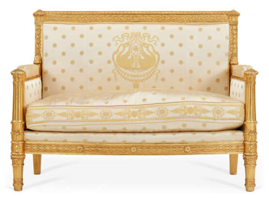 AN EMPIRE GILTWOOD CANAPE - Foto 2