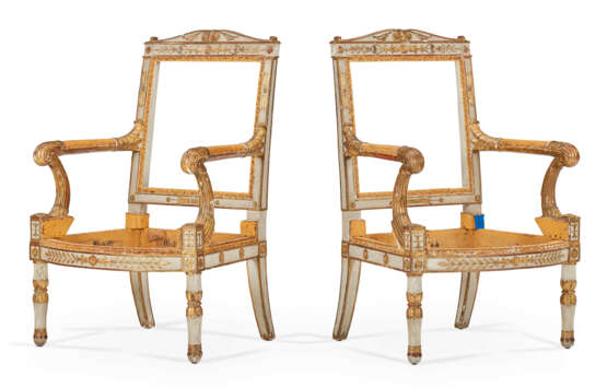 A PAIR OF EMPIRE WHITE-PAINTED AND PARCEL-GILT FAUTEUILS - photo 3