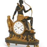 A DIRECTOIRE ORMOLU AND PATINATED BRONZE CLOCK ‘L’AFRIQUE’ - фото 3
