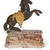 A FRENCH ORMOLU AND PATINATED BRONZE FIGURE OF A REARING HORSE - фото 1