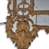 A FRENCH GILTWOOD MIRROR - photo 7