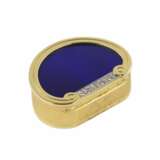 19th century English gold pill box with diamonds and guilloch&eacute; enamel. Diamonds 19th century - photo 4