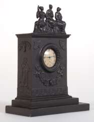 Klassizistischer Uhrenständer, um 1790