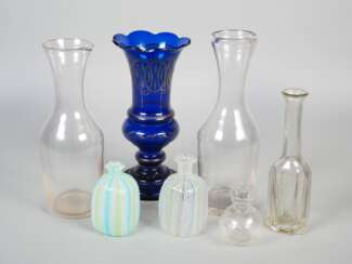 Konvolut alte Glasvasen, einige aus der zweiten Hälfte des 19. Jahrhunderts 3 teilweise moderne Vasen 