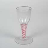 Kelchglas / Weinglas "opaque twist", wohl England um 1770 - Foto 1