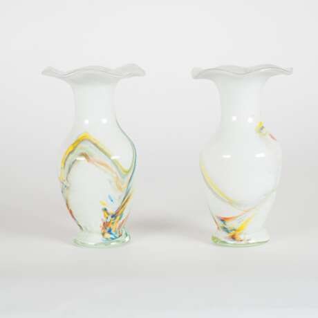 Paar kleine Vasen aus Moranoglas, 20. Jh - photo 2