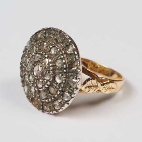 Renaissance Stil Ring, 18K Gold mit Diamantbesatz - photo 1