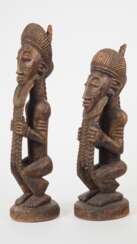 Zwei männliche Figuren der Baule, Elfenbeinküste, wohl Anfang 20. Jh.