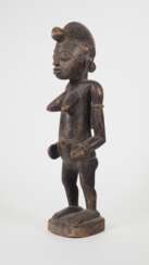 Ahnenfigur der Senufo, Elfenbeinküste/Mali/Burkina Faso, wohl Anfang 20. Jh.