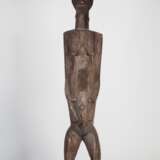Große stehende Frauenfigur der Senufo, Burkina Faso, Elfenbeinküste, Ghana, wohl Anfang 20. Jh. - Foto 2