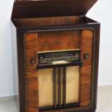 Großes "Wega" Radio mit Plattenspieler, Wegaphon S2, um 1954 - photo 1