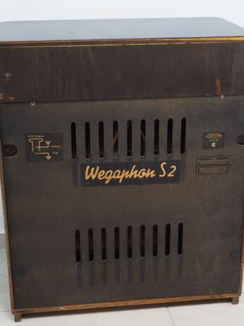 Großes "Wega" Radio mit Plattenspieler, Wegaphon S2, um 1954 - photo 5
