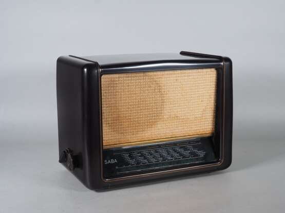 3 SABA Röhrenradios 1948 - 1951, u.a. Modell Meersburg W - photo 2