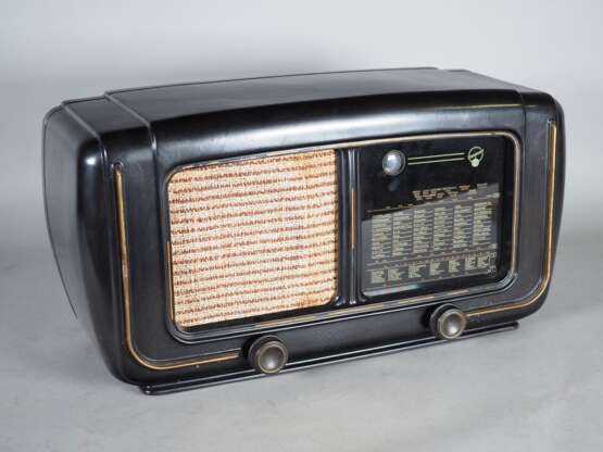 Rundfunkempfänger Blaupunkt NU670W mit ECH42, um 1950 - Foto 1