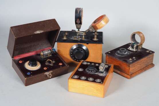 4 Detektorempfänger, 1920er/30er - Foto 1