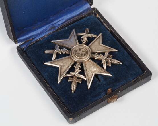 Spanienkreuz in Silber mit Schwertern im Etui - фото 1