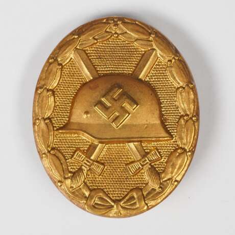 Drittes Reich: Verwundetenabzeichen in Gold - L/14 - фото 1