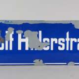 Drittes Reich: Emaille Straßenschild "Adolf Hitlerstraße" - 25 x 70cm - Foto 1