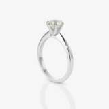 A solitaire brilliant-cut diamond ring - photo 2