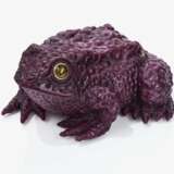 A naturalistically designed toad made of ruby - photo 1