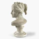 Bust of Venus Italica - photo 2