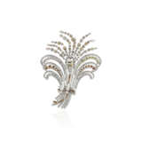 COLORED DIAMOND AND DIAMOND BROOCH - Foto 4