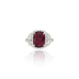 RUBY AND DIAMOND RING - Foto 4