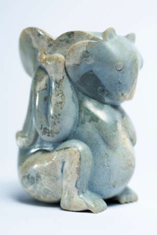 Chinesische Jade-Vase in Form eines mausartigen Fabeltieres - фото 1