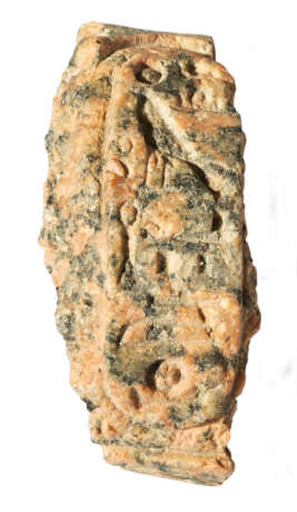 Fragment einer Kolossalstatue des Königs Echnaton aus Rosengranit - photo 1