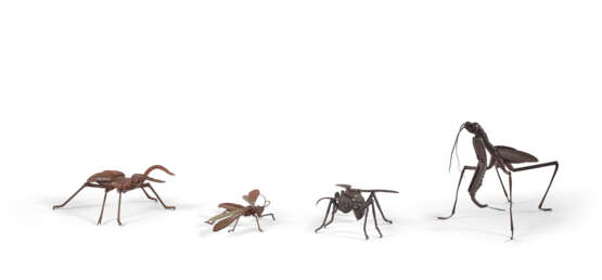 A GROUP OF FOUR IRON ARTICULATED MODELS OF INSECTS, JIZAI OKIMONO - photo 3