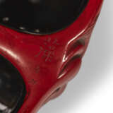 A GROUP OF TWO RED-LACQUER NETSUKE AND A BOXWOOD NETSUKE - фото 4