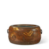 A PARCEL-LACQUERED PAULOWNIA-WOOD BRAZIER, HIBACHI - photo 1