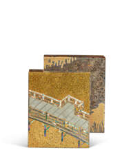 A SMALL GOLD LACQUER 'UJI BRIDGE' BOX AND COVER, KOBAKO