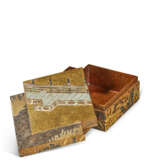 A SMALL GOLD LACQUER 'UJI BRIDGE' BOX AND COVER, KOBAKO - фото 5