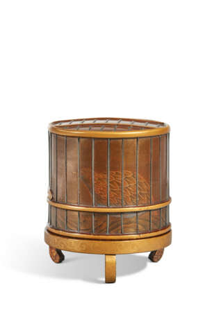 A GOLD LACQUER INCENSE BOX AND COVER IN THE FORM OF A BIRDCAGE, KOGO - photo 1