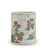 A FAMILLE VERTE BRUSH POT - фото 3