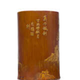 A LIU QING CARVED BAMBOO BRUSHPOT, BITONG - фото 4