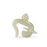 A CELADON JADE ORNAMENT - photo 2