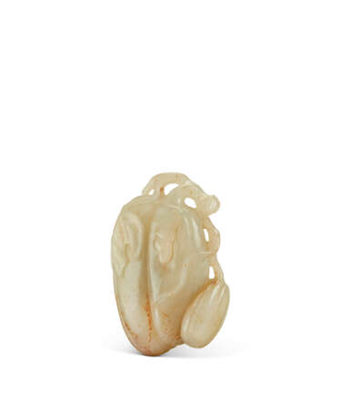 A PALE CELADON AND RUSSET JADE GOURD - фото 4