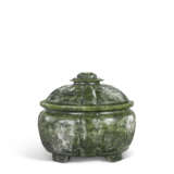 A SPINACH-GREEN JADE CENSER AND COVER - фото 2