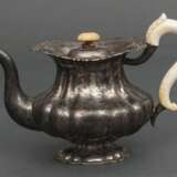 Silver coffe pot with bone handle Серебро Early 19th century г. - фото 1