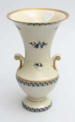 Vase en porcelaine Cloches 