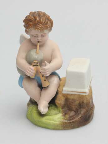 Figurine en biscuit Ange Biscuit (porcelain) At the turn of 19th -20th century - Foto 1