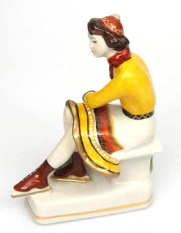 Figurine en porcelaine ``Fille aux patins`` Porzellan Mid-20th century - Foto 8